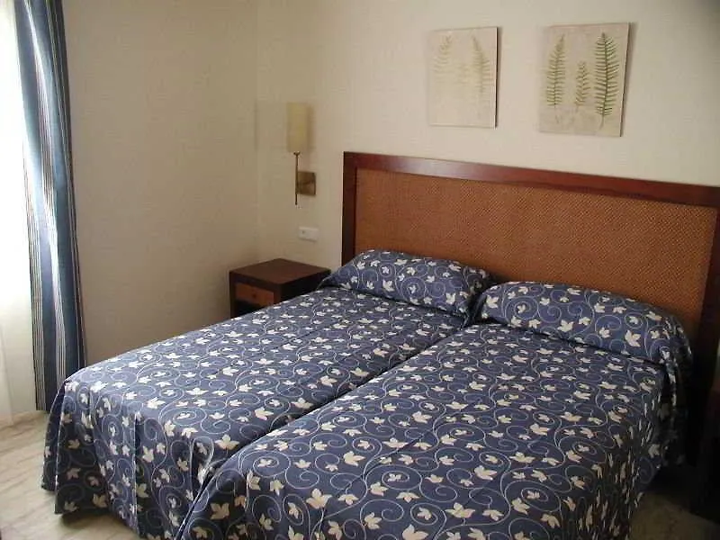 Apartamentos Jimmy Nerja Apartman